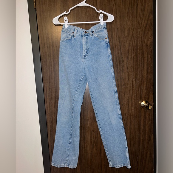Vintage Wrangler High-Waisted Jeans (Size 00 to 0) - Picture 2 of 5